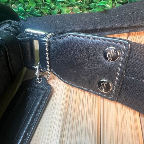 Coach Bags Authentic Coach Logo Crossbody Shoulder Bag Charm Canvas Leather EUC - Picture 9 of 14